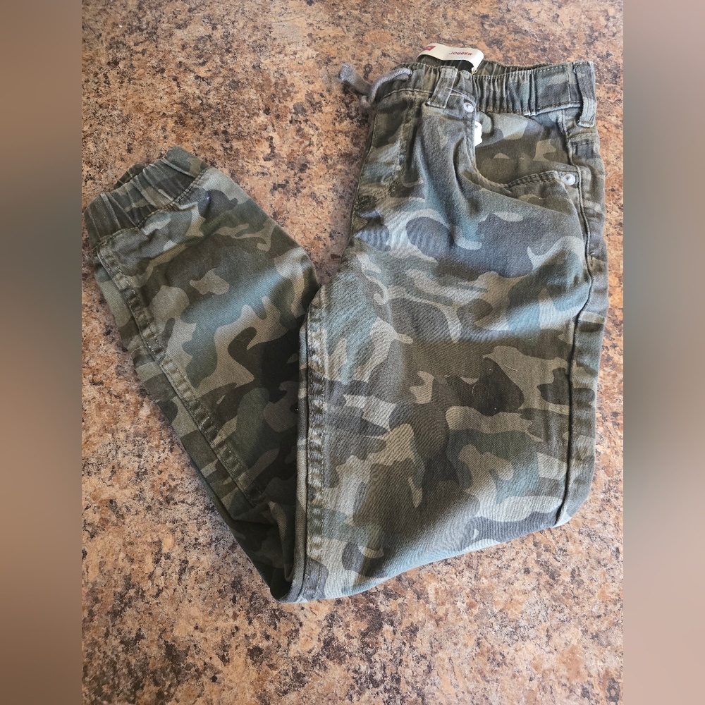 Levis Jogger Army Print Boys